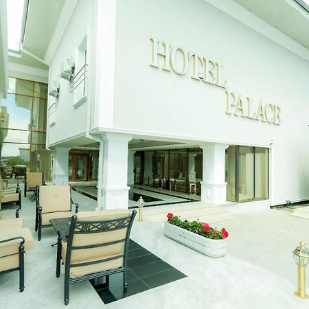 Hotel Palace Severin ドロベタ＝トゥルヌ・セヴェリン エクステリア 写真