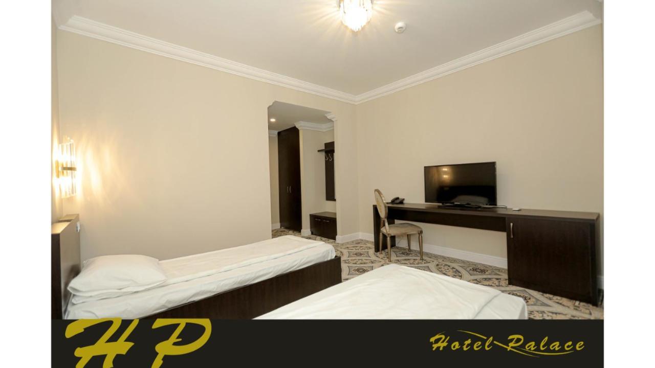 Hotel Palace Severin ドロベタ＝トゥルヌ・セヴェリン エクステリア 写真