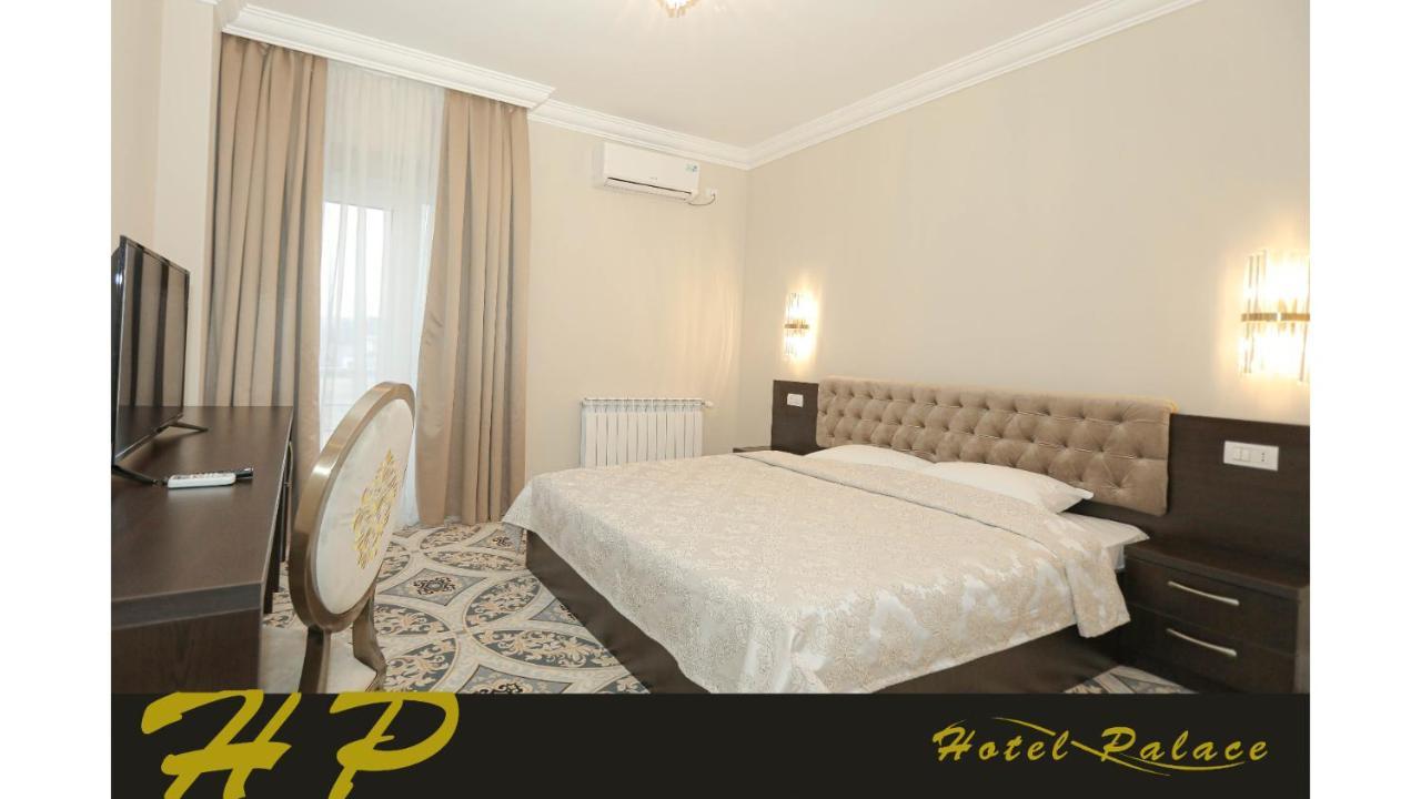 Hotel Palace Severin ドロベタ＝トゥルヌ・セヴェリン エクステリア 写真